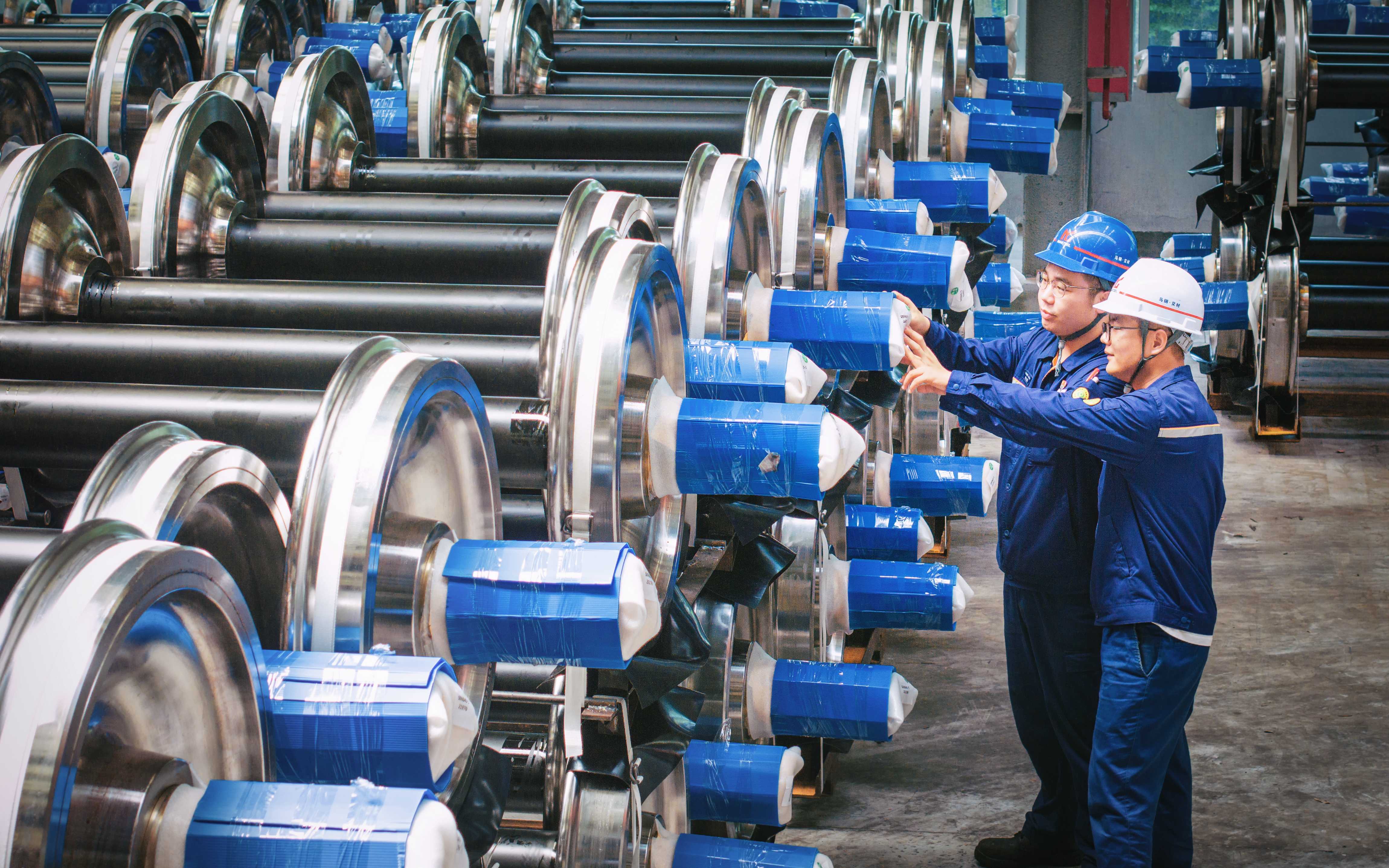 组照05:用创新点亮青春